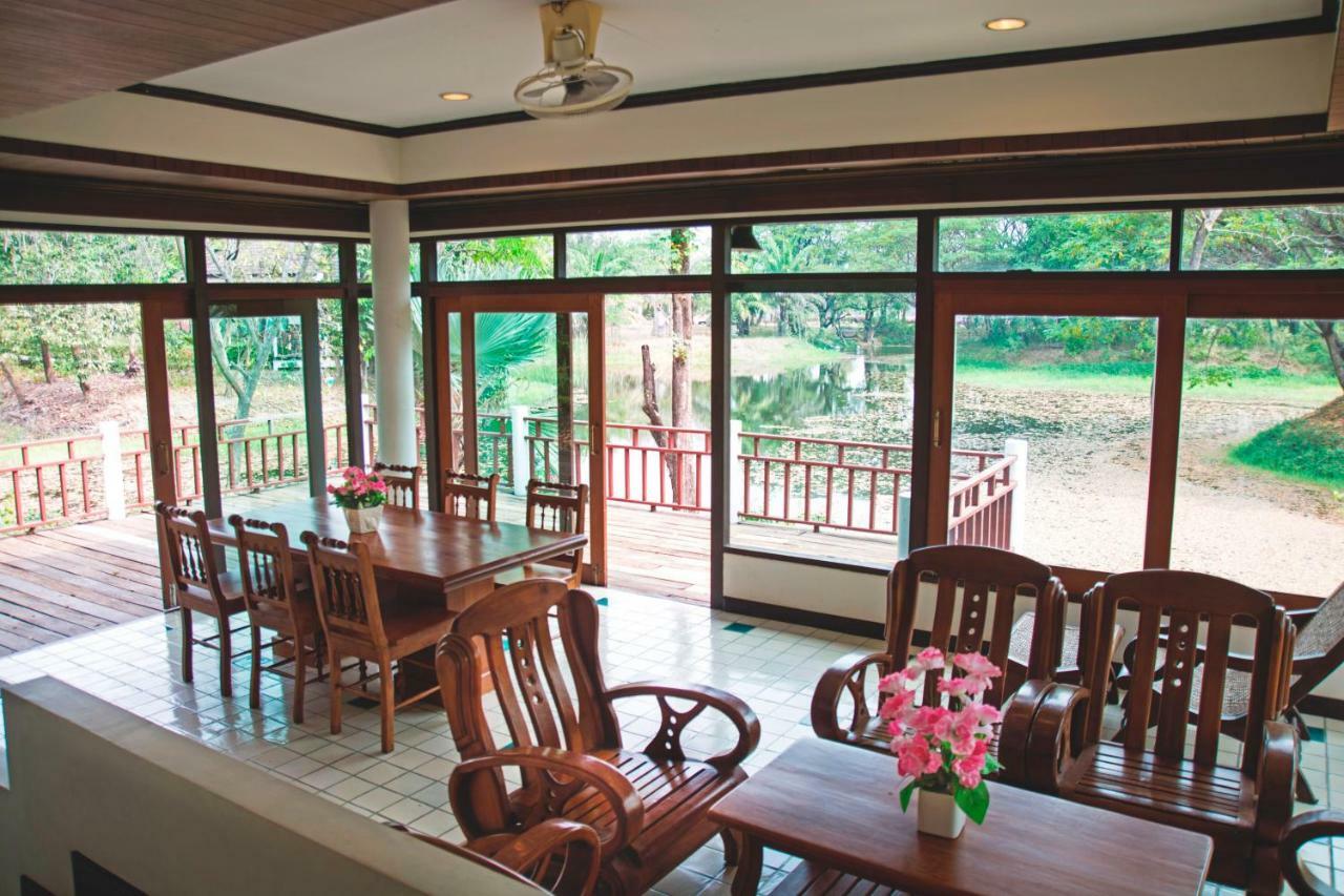 Tak Andaman Resort & Hotel Exterior photo